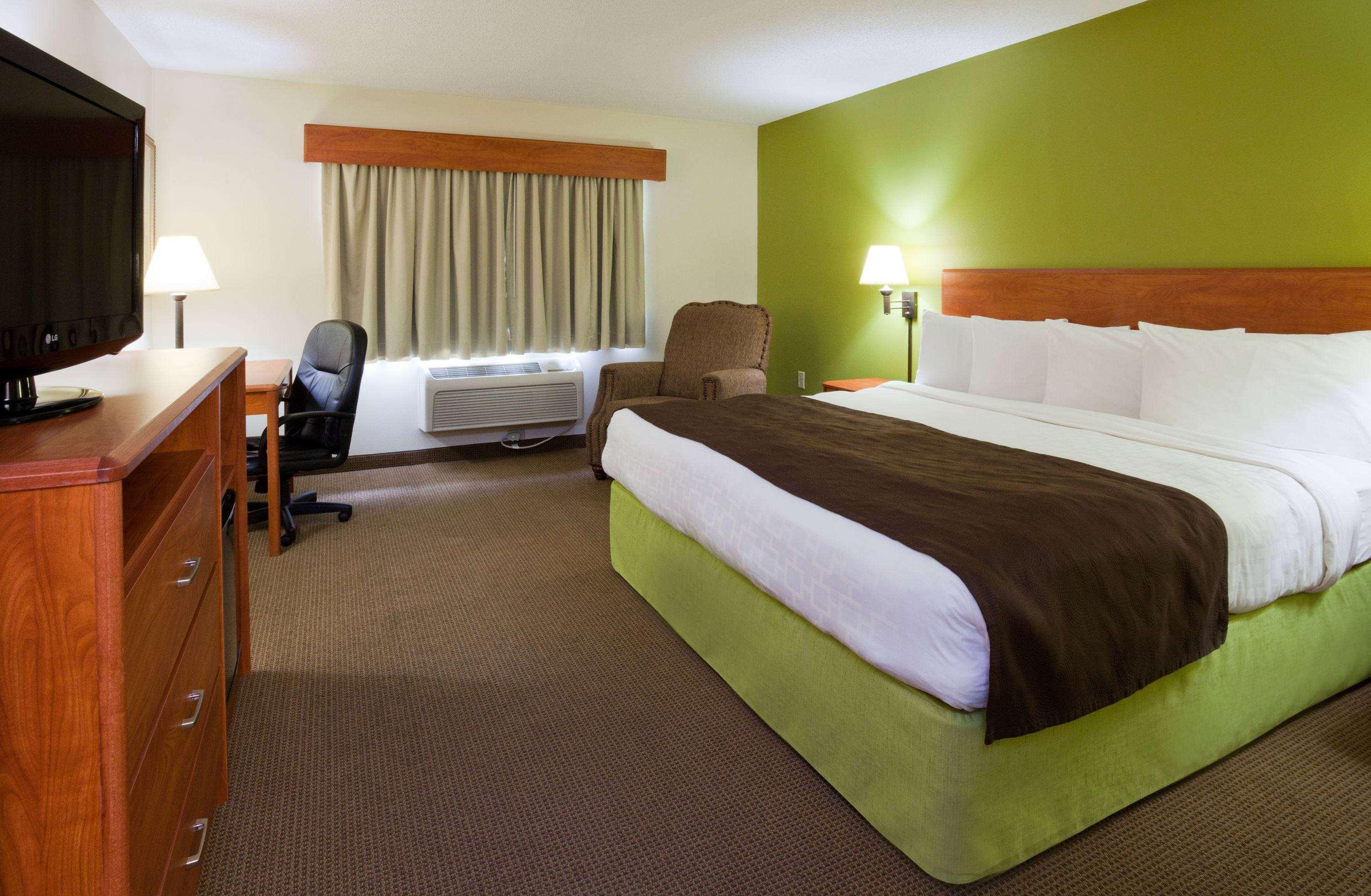 Americinn By Wyndham Thief River Falls Exterior photo